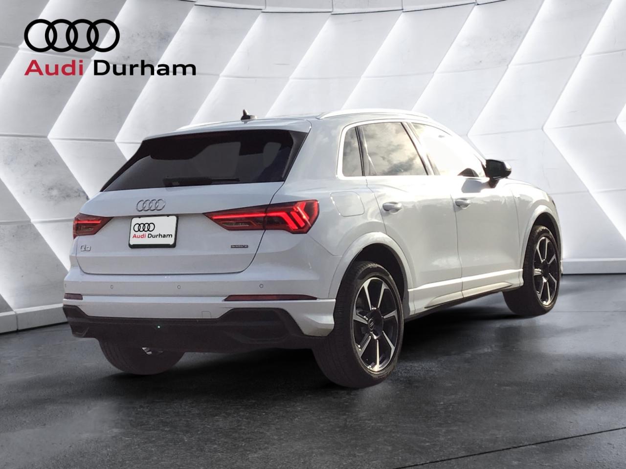 2024 Audi Q3 2.0T Progressiv Photo4