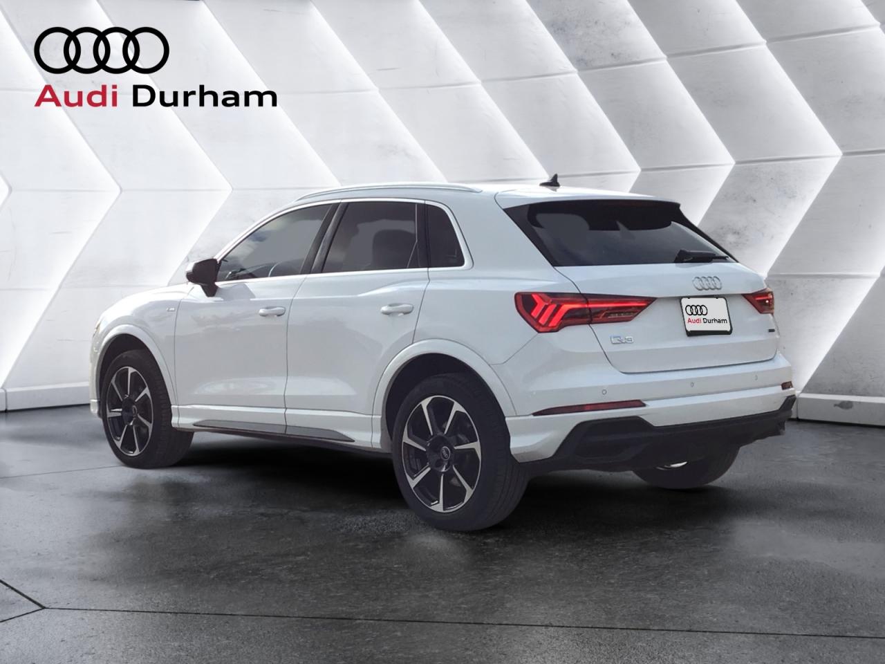 2024 Audi Q3 2.0T Progressiv Photo2