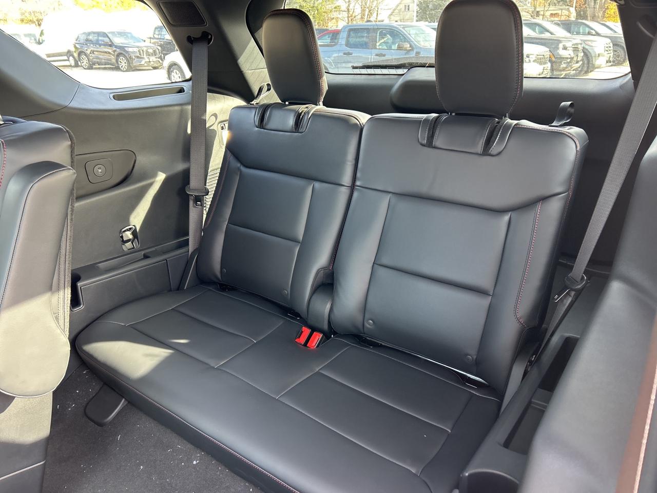 2026 Ford Explorer ST-Line Photo