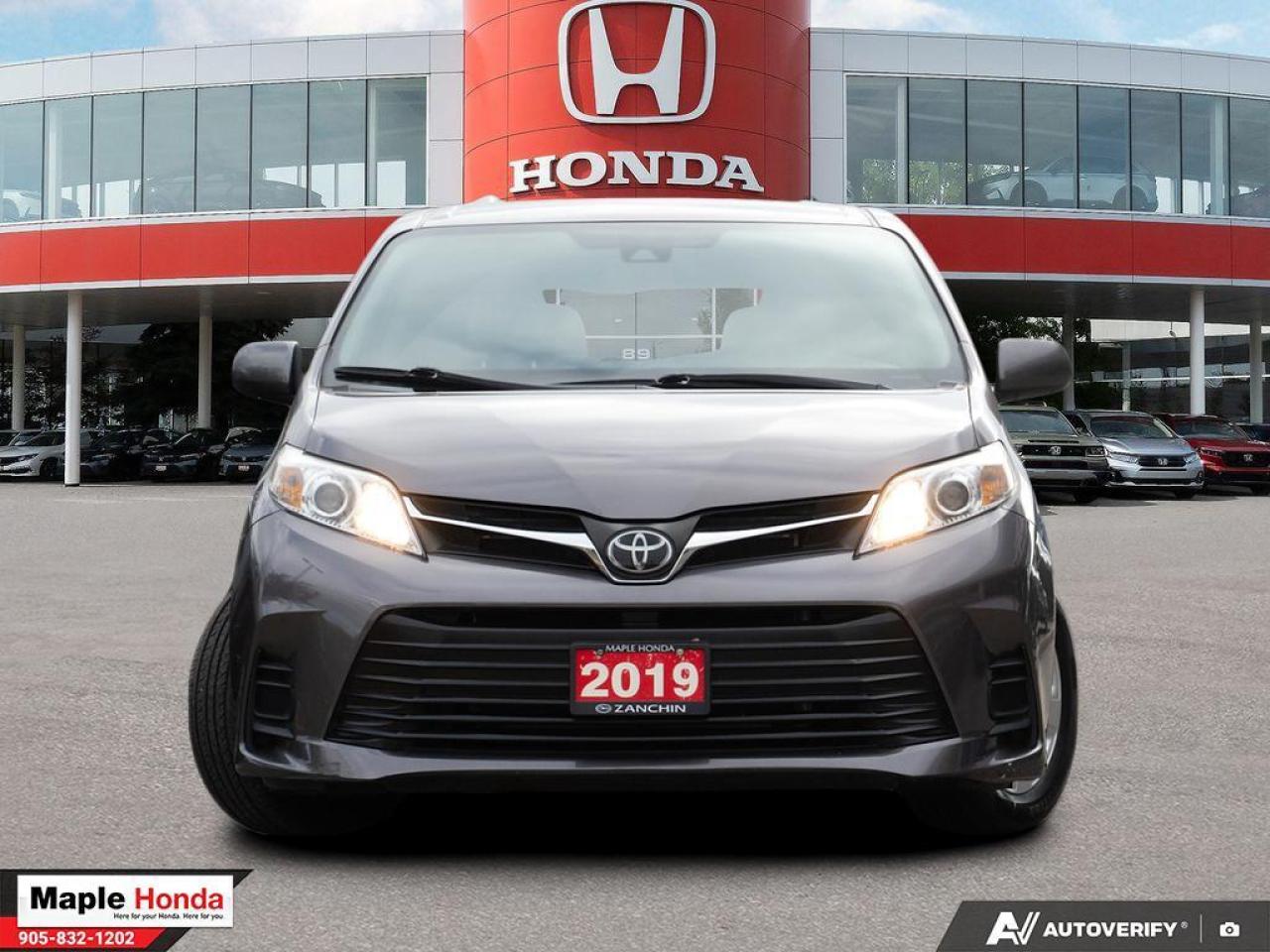 2019 Toyota Sienna 8 Passenger| Power Windows| Power Locks| Photo