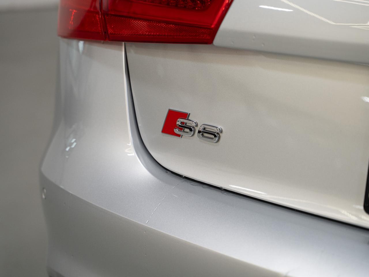 2013 Audi S6 PRESTIGE | CARBON FIBRE | B&O | 20 IN Photo