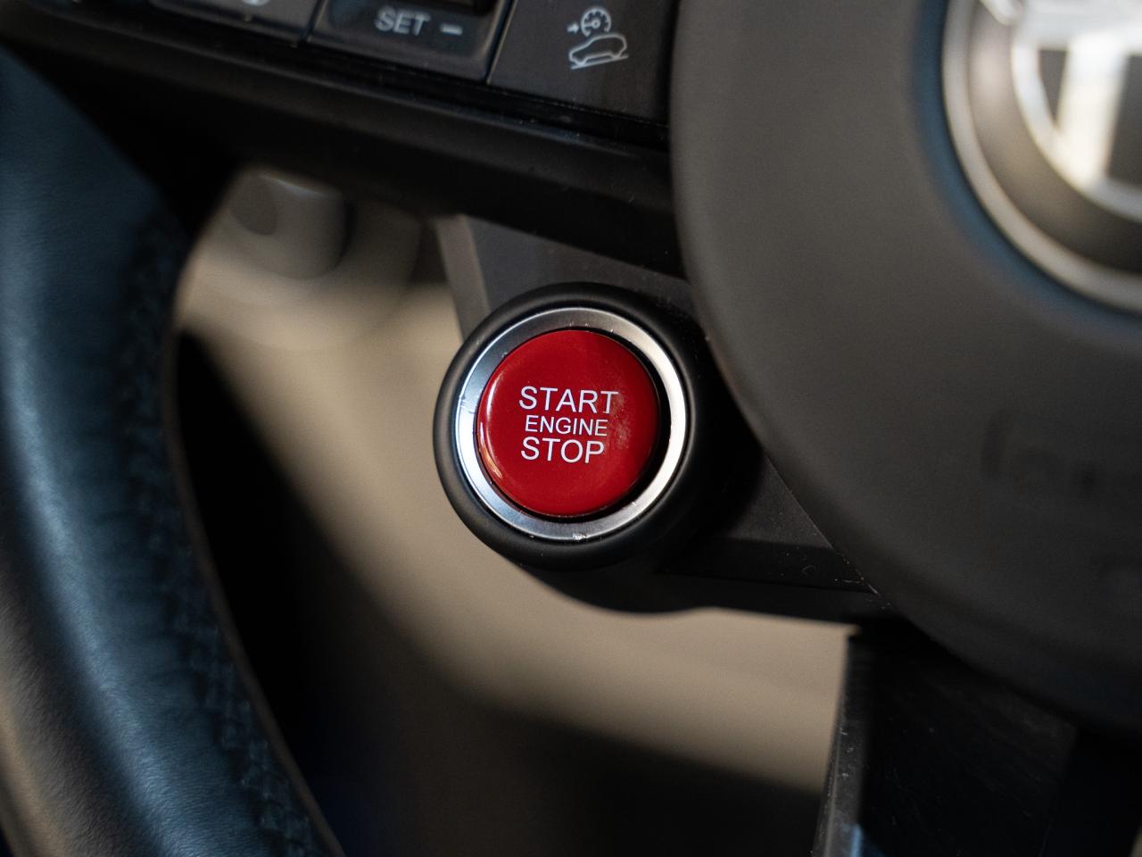 2021 Alfa Romeo Stelvio TI | PANO ROOF | 19 IN Photo