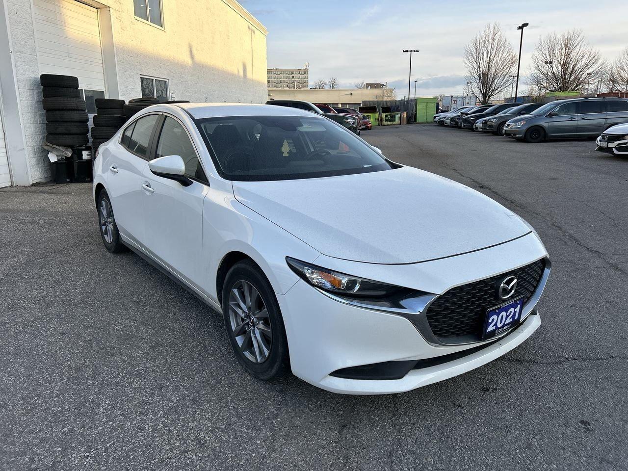 2021 Mazda MAZDA3 GX at Photo2