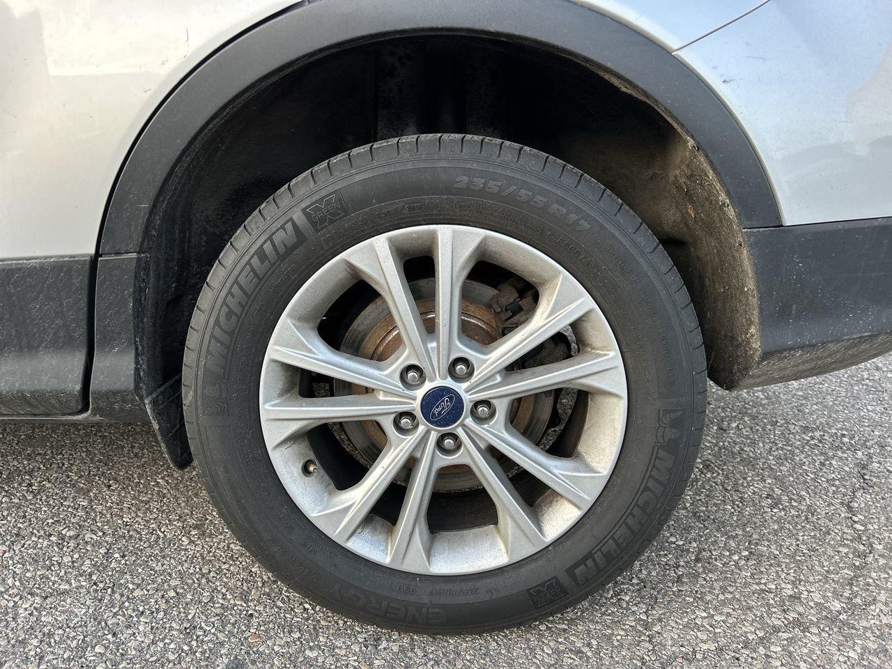 2017 Ford Escape SE - 4WD Photo