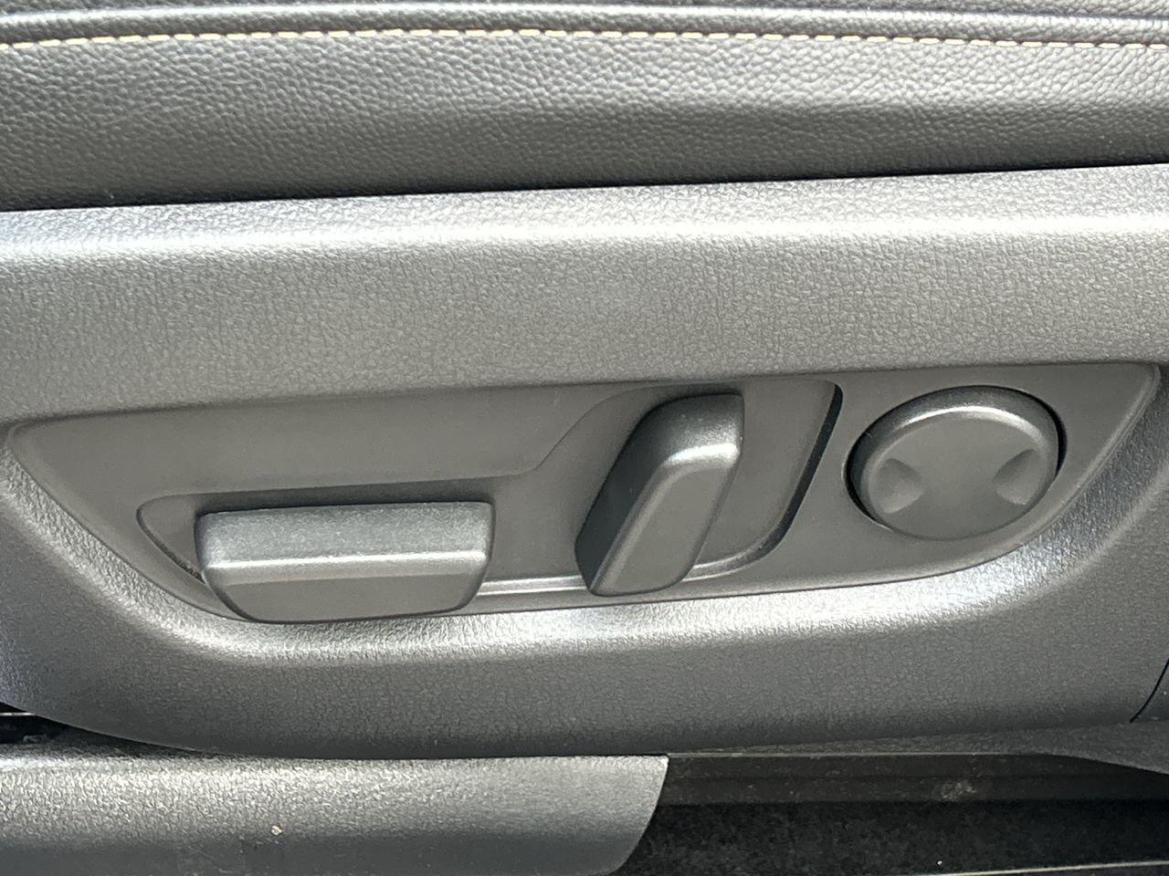 2025 Mazda CX-70 PHEV GS-L AWD PLUG IN-HYBRID|GREEN PLATES|Moonroof|Mazd Photo