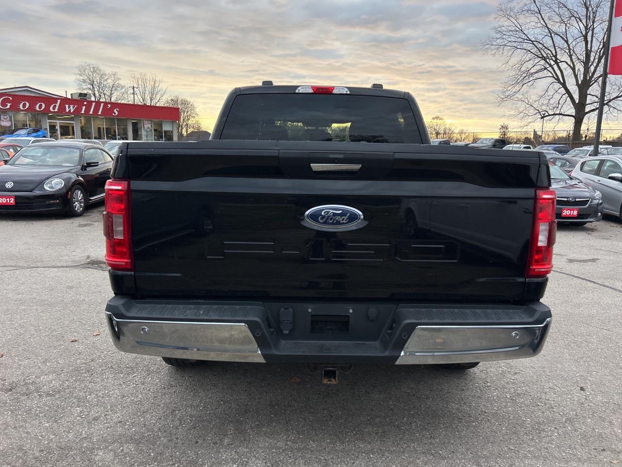 2021 Ford F-150 XLT, CLEAN CARFAX, 6 PASSENGER, 4X4, BACK UP CAM! - Photo #7