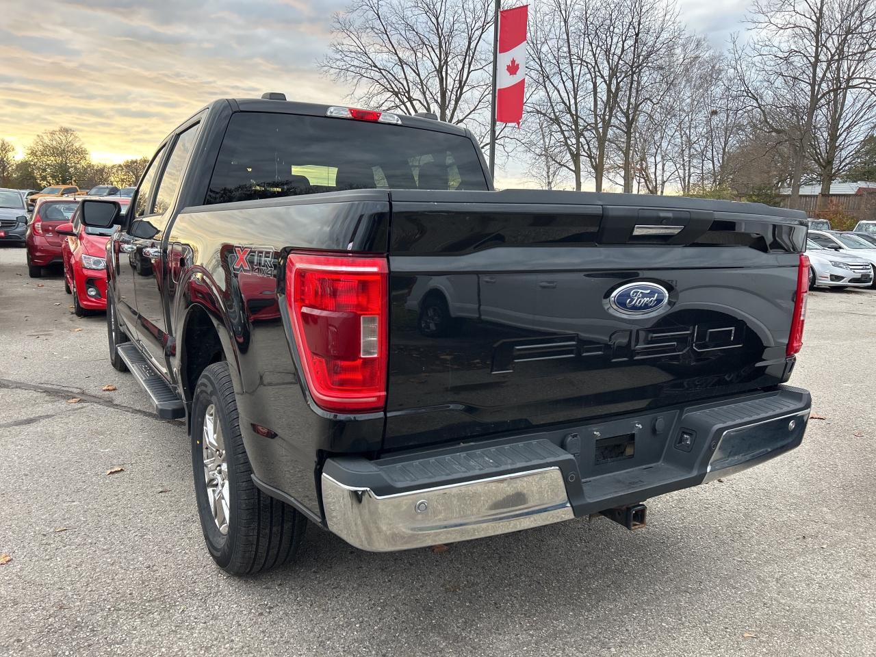 2021 Ford F-150 XLT, CLEAN CARFAX, 6 PASSENGER, 4X4, BACK UP CAM! - Photo #8