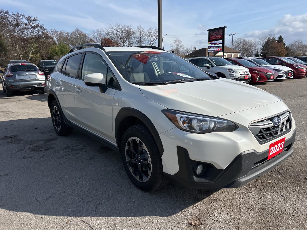 2023 Subaru XV Crosstrek TOURING, CEAN CARFAX, HEATED SEATS, BACK UP CAM! - Photo #4