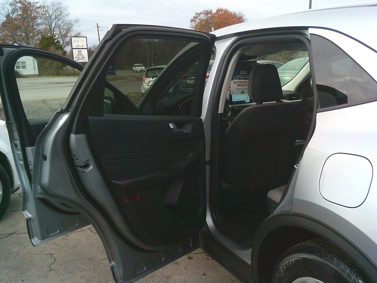 2021 Ford Escape SE FWD - Photo #23