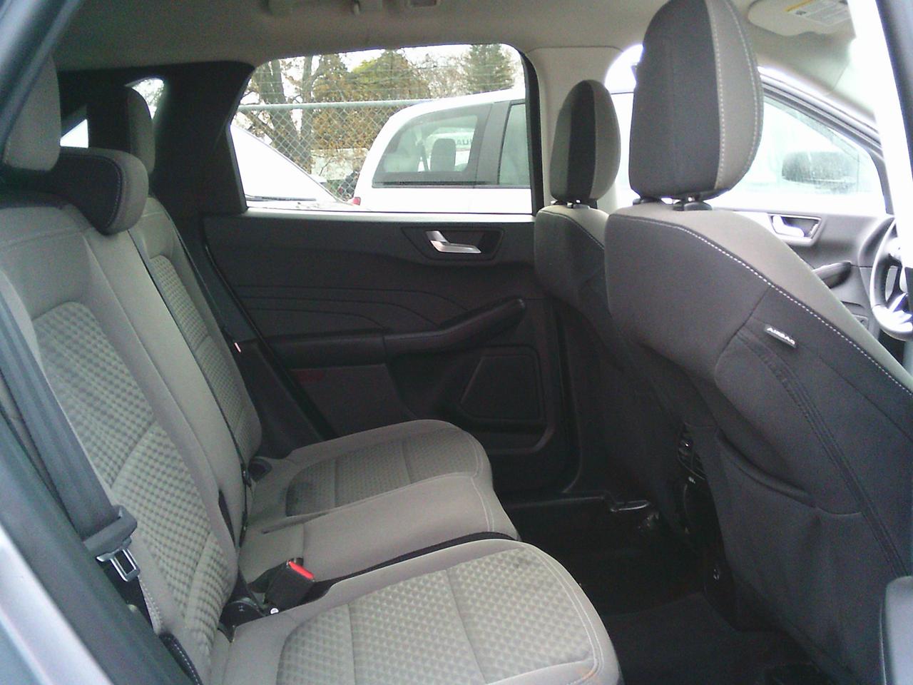 2021 Ford Escape SE Photo