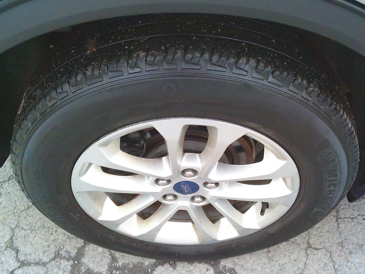 2021 Ford Escape SE Photo