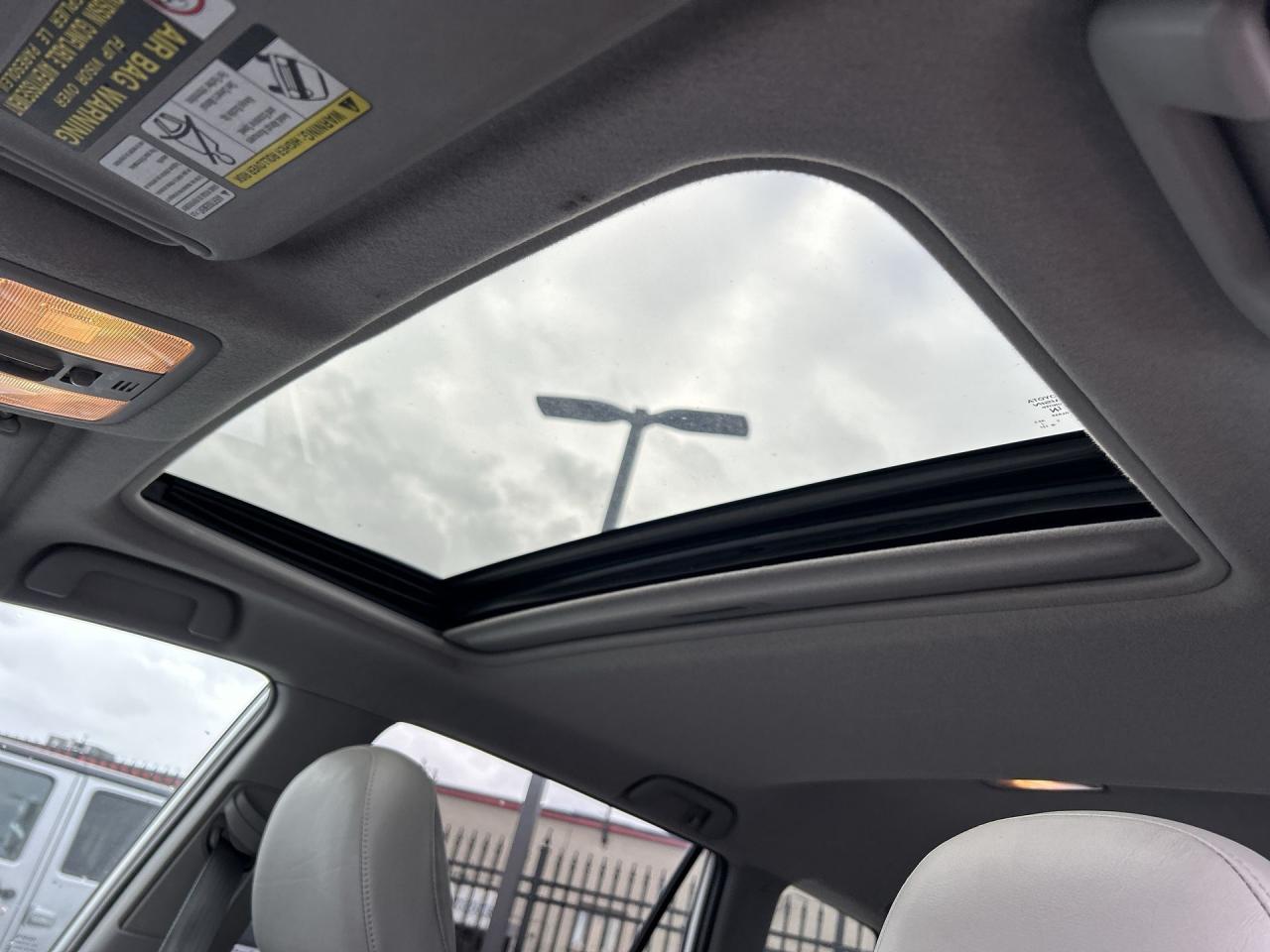 2011 Toyota RAV4 LIMITED AWD |ONLY 71,000KMS | HTD LEATHER |SUNROOF Photo