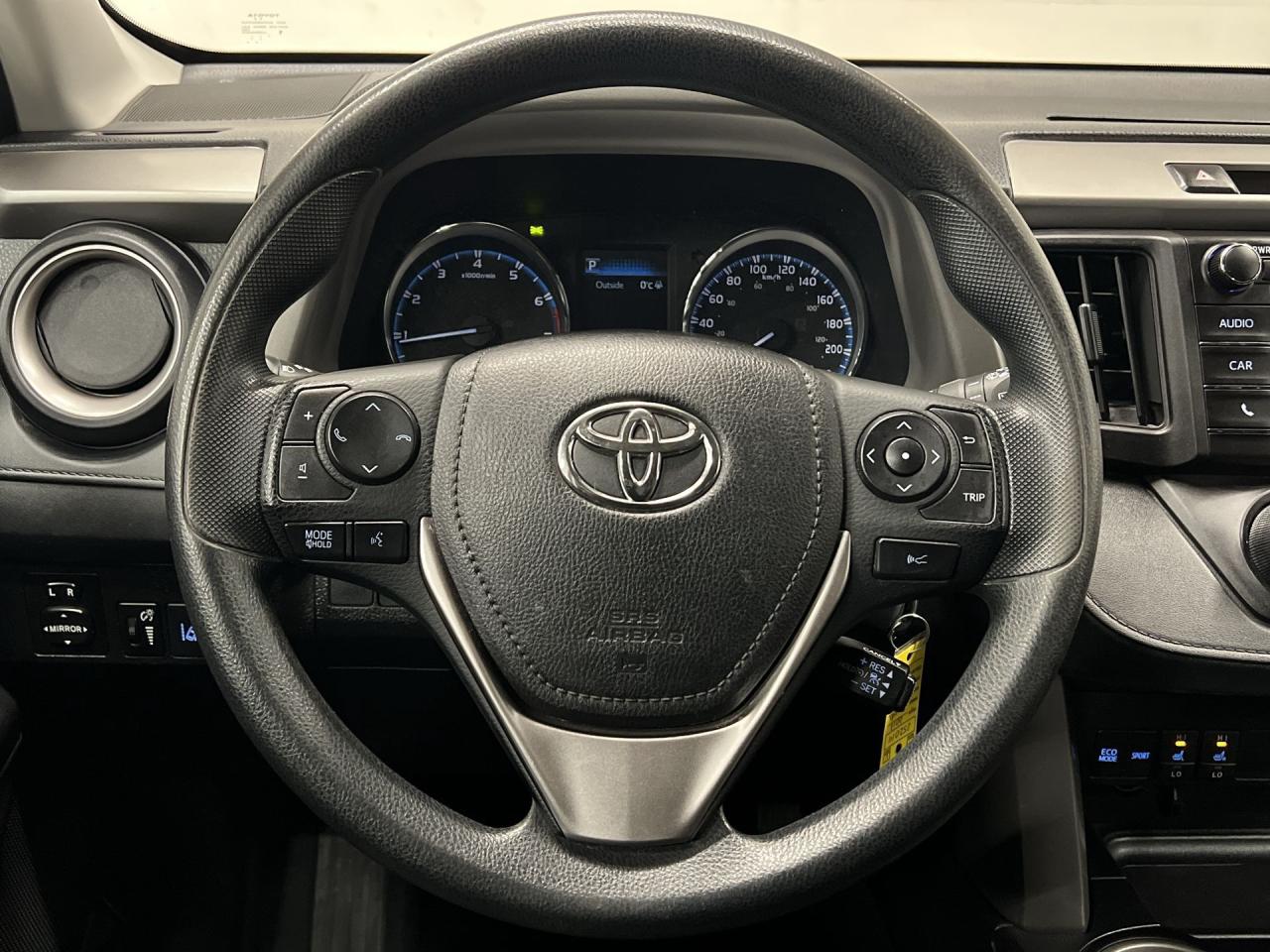 2017 Toyota RAV4 HTD SEATS | LOW KMS! | REAR CAM | KEYLESS ENTRY Photo