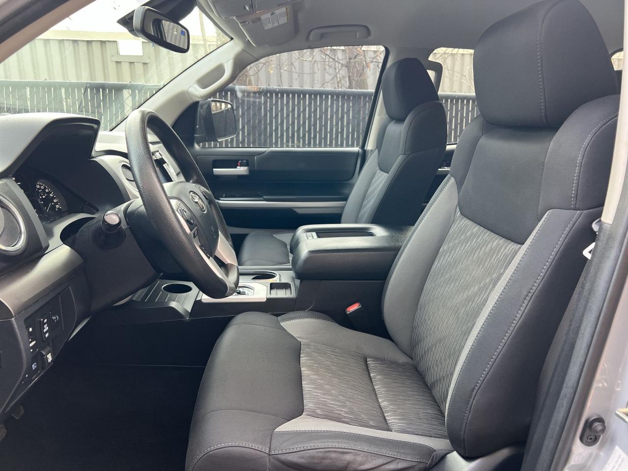 2020 Toyota Tundra TRD OFF-ROAD 4X4 | 5.7L V8 | HTD SEATS | CARPLAY Photo