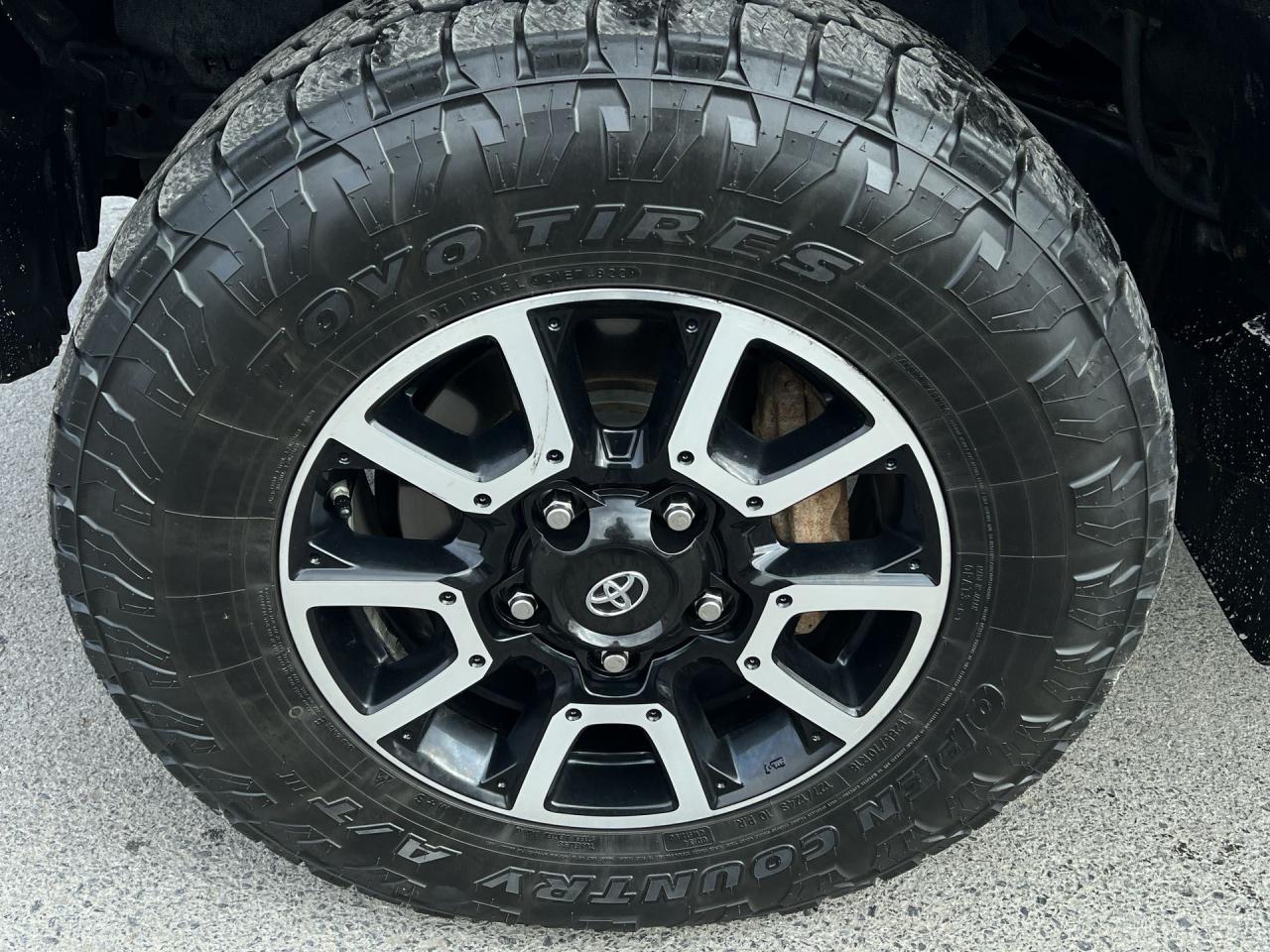 2020 Toyota Tundra TRD OFF-ROAD 4X4 | 5.7L V8 | HTD SEATS | CARPLAY Photo