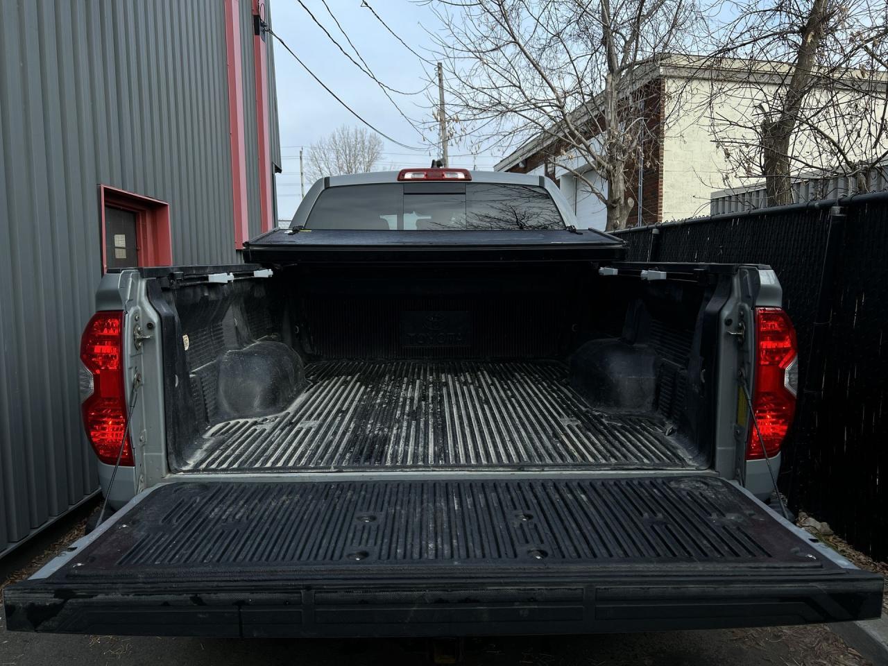 2020 Toyota Tundra TRD OFF-ROAD 4X4 | 5.7L V8 | HTD SEATS | CARPLAY Photo