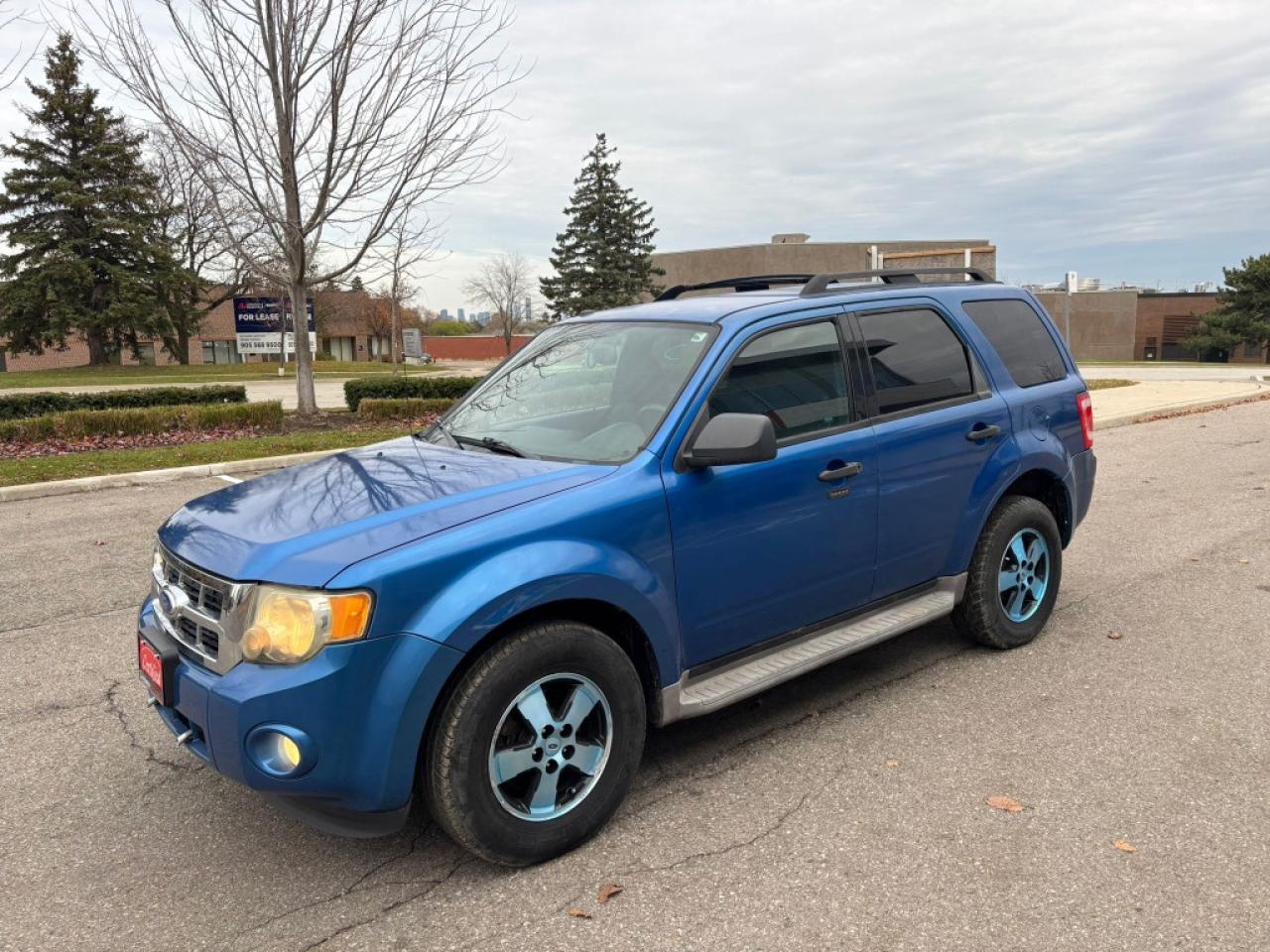 Used 2011 Ford Escape XLT 4dr 4x4 Automatic for sale in Mississauga, ON