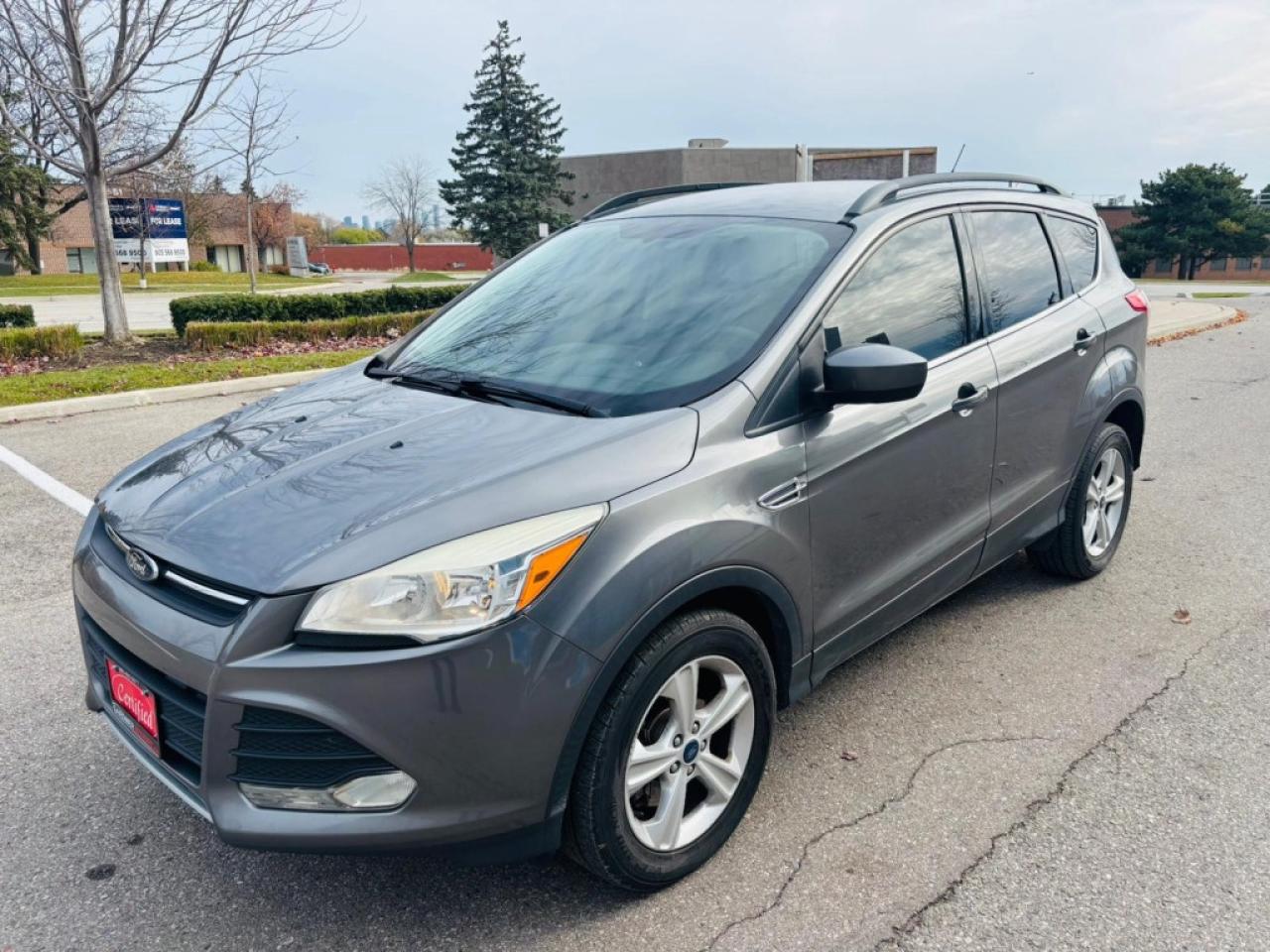 Used 2014 Ford Escape SE 4dr 4x4 Automatic for sale in Mississauga, ON