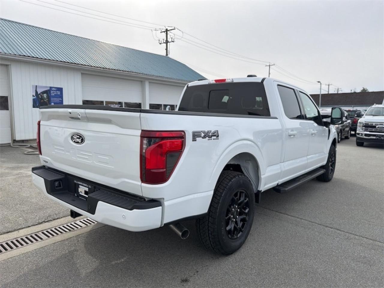 2026 Ford F-150 XLT Photo4