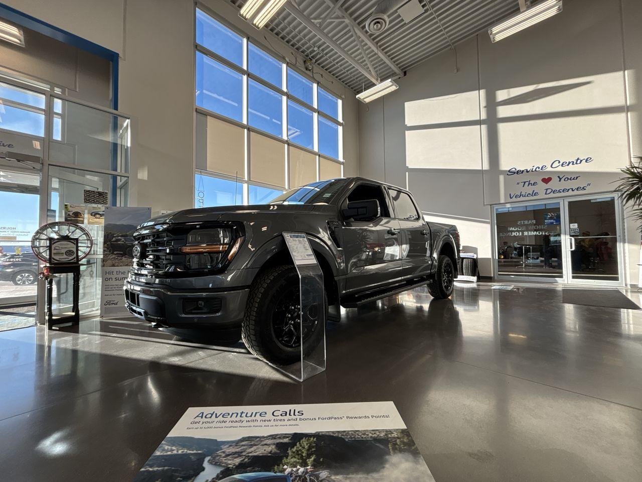 2025 Ford F-150 XLT 4WD SuperCrew 5.5' Box Photo0