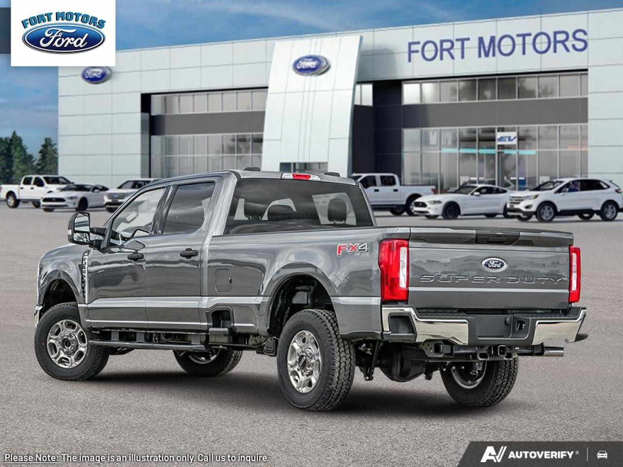 2026 Ford SUPERDUTY F-350® XLT Photo3