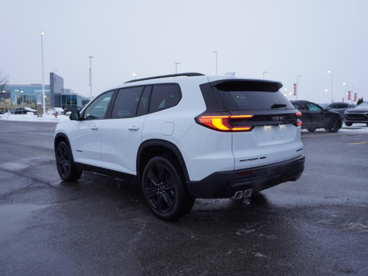 2026 GMC Acadia Elevation  - SUNROOF -  POWER Photo2