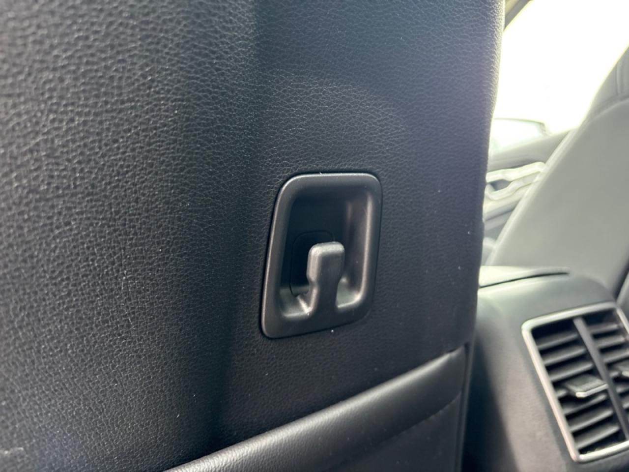 2024 Kia Sportage EX AWD  - Sunroof -  Navigation Photo