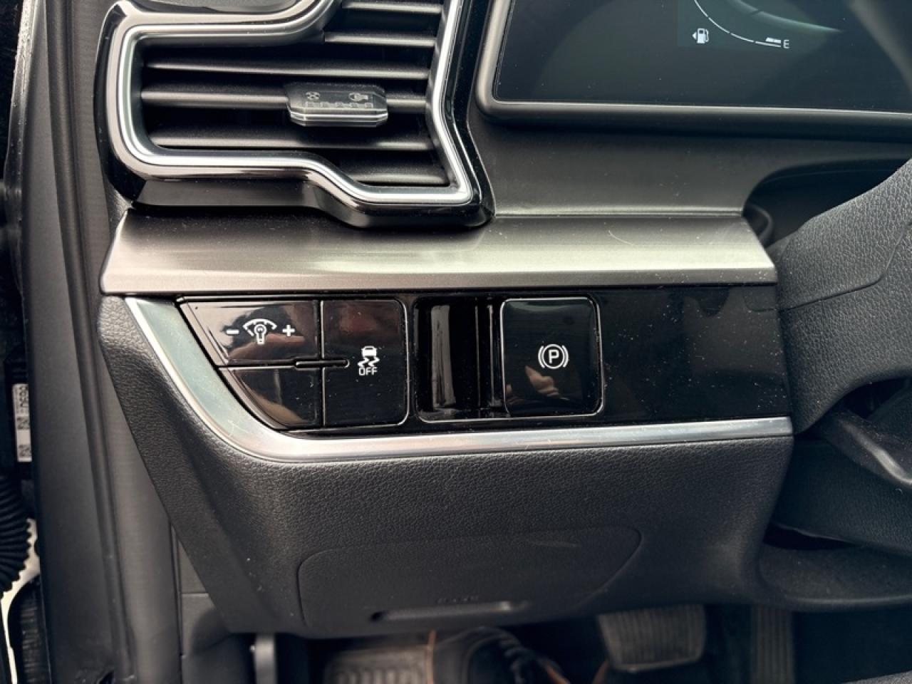 2024 Kia Sportage EX AWD  - Sunroof -  Navigation Photo