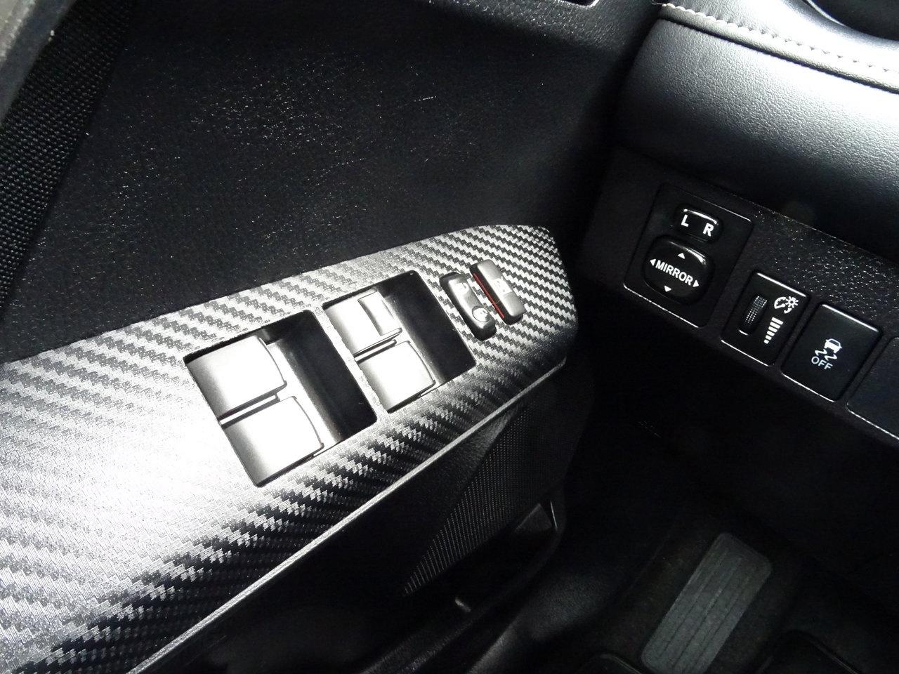 2015 Toyota RAV4 XLE - Photo #20