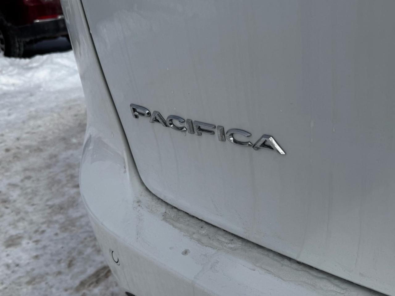 2026 Chrysler Pacifica Select  - Apple CarPlay - $159.40 /Wk Photo