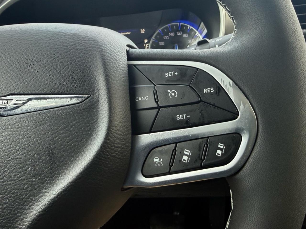 2026 Chrysler Pacifica Select  - Apple CarPlay - $159.40 /Wk Photo