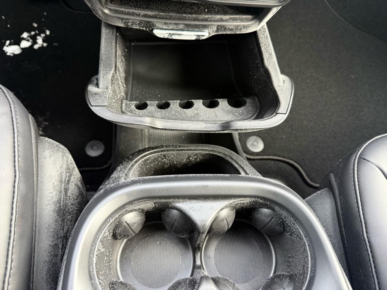 2026 Chrysler Pacifica Select  - Apple CarPlay - $159.40 /Wk Photo