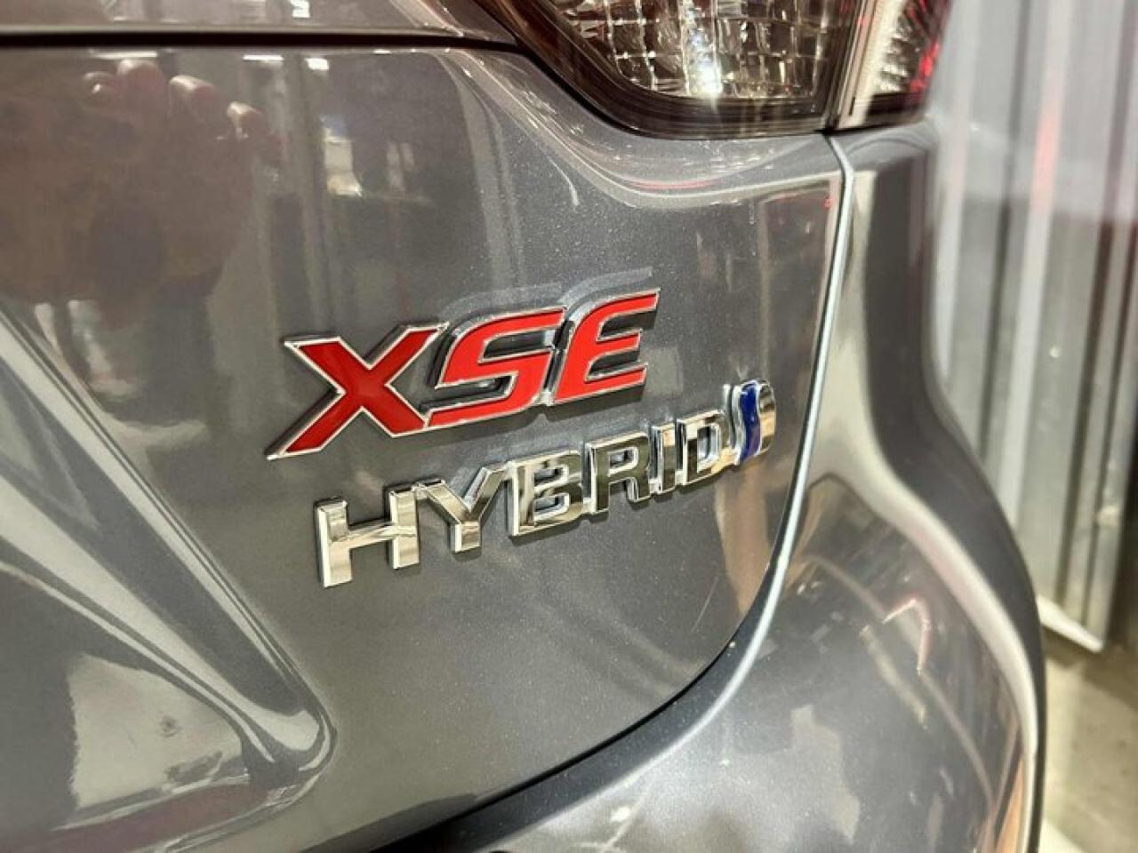 2024 Toyota Corolla Hybrid XSE - Photo #6