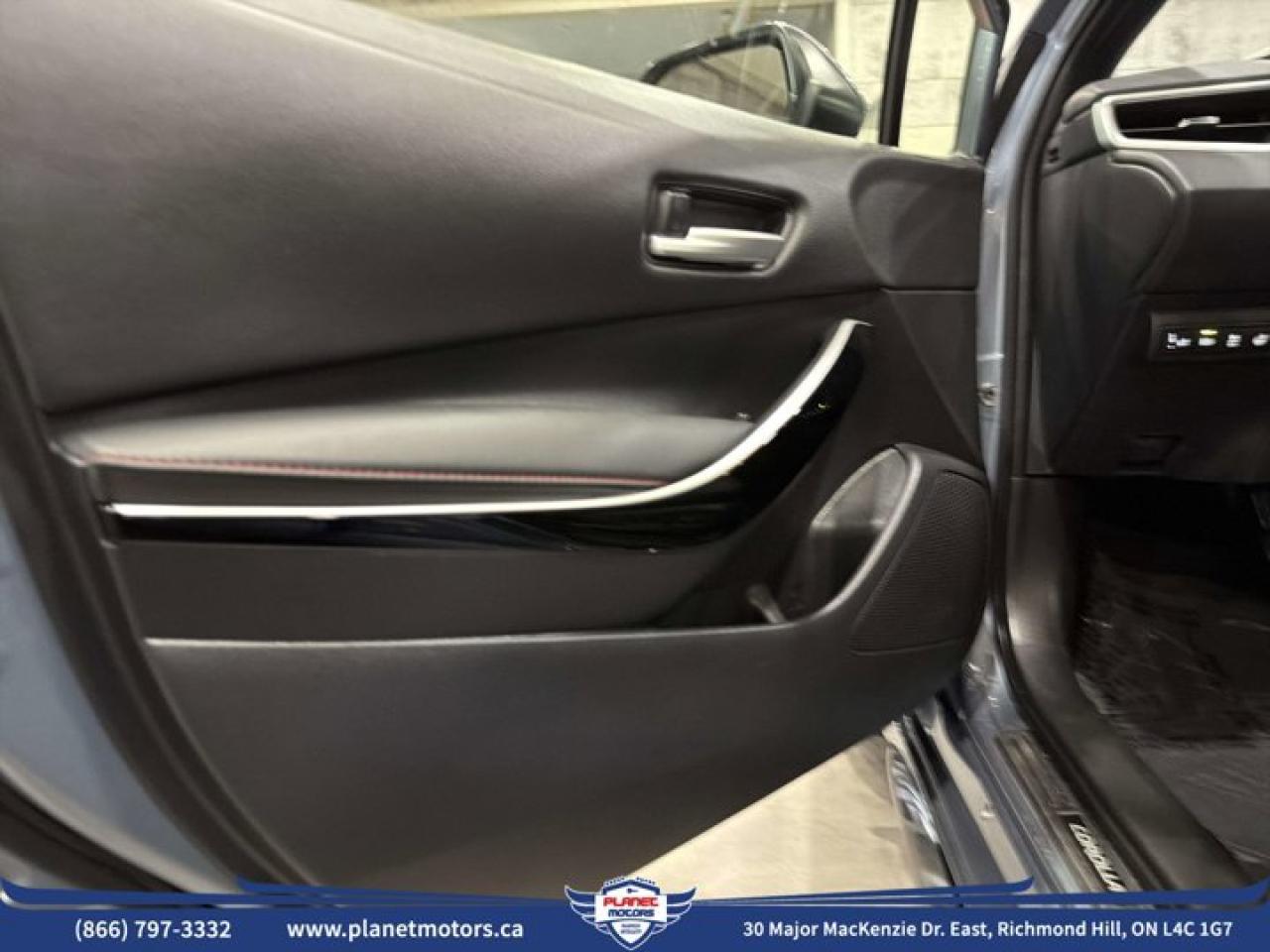 2024 Toyota Corolla Hybrid XSE Photo