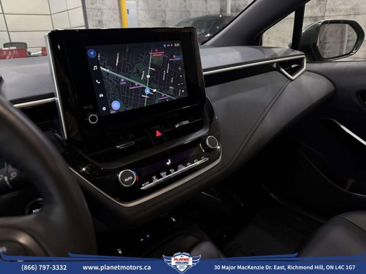 2024 Toyota Corolla Hybrid XSE Photo