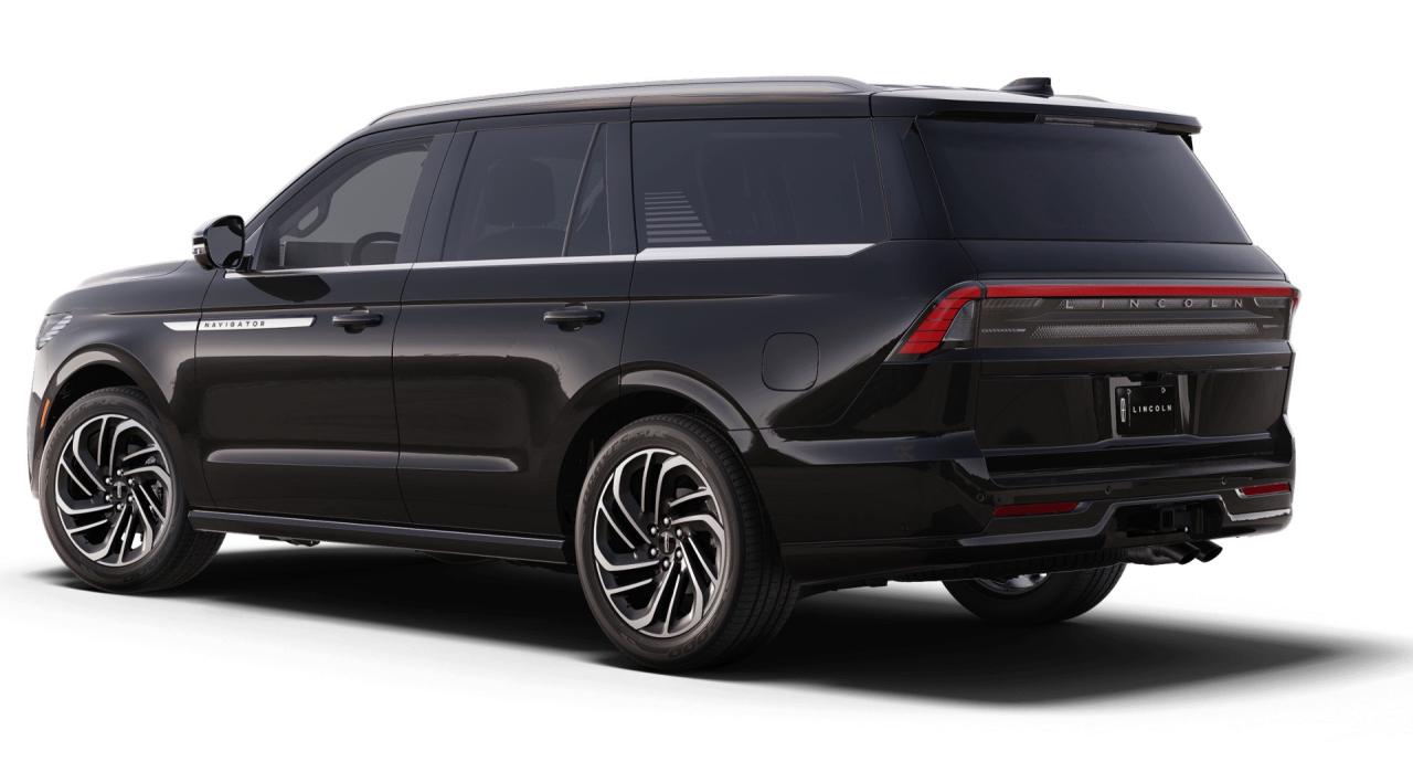 2025 Lincoln Navigator Reserve Photo
