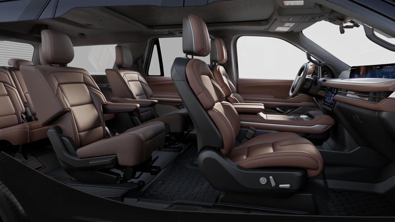 2025 Lincoln Navigator Reserve Photo