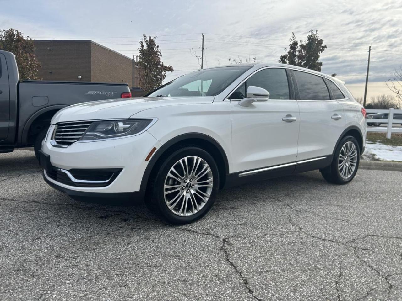 Used 2016 Lincoln MKX AWD 4DR RESERVE for sale in Watford, ON