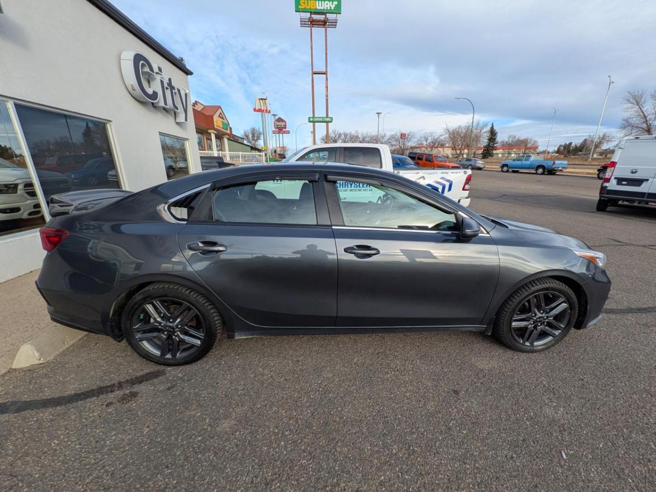 2021 Kia Forte EX IVT Photo