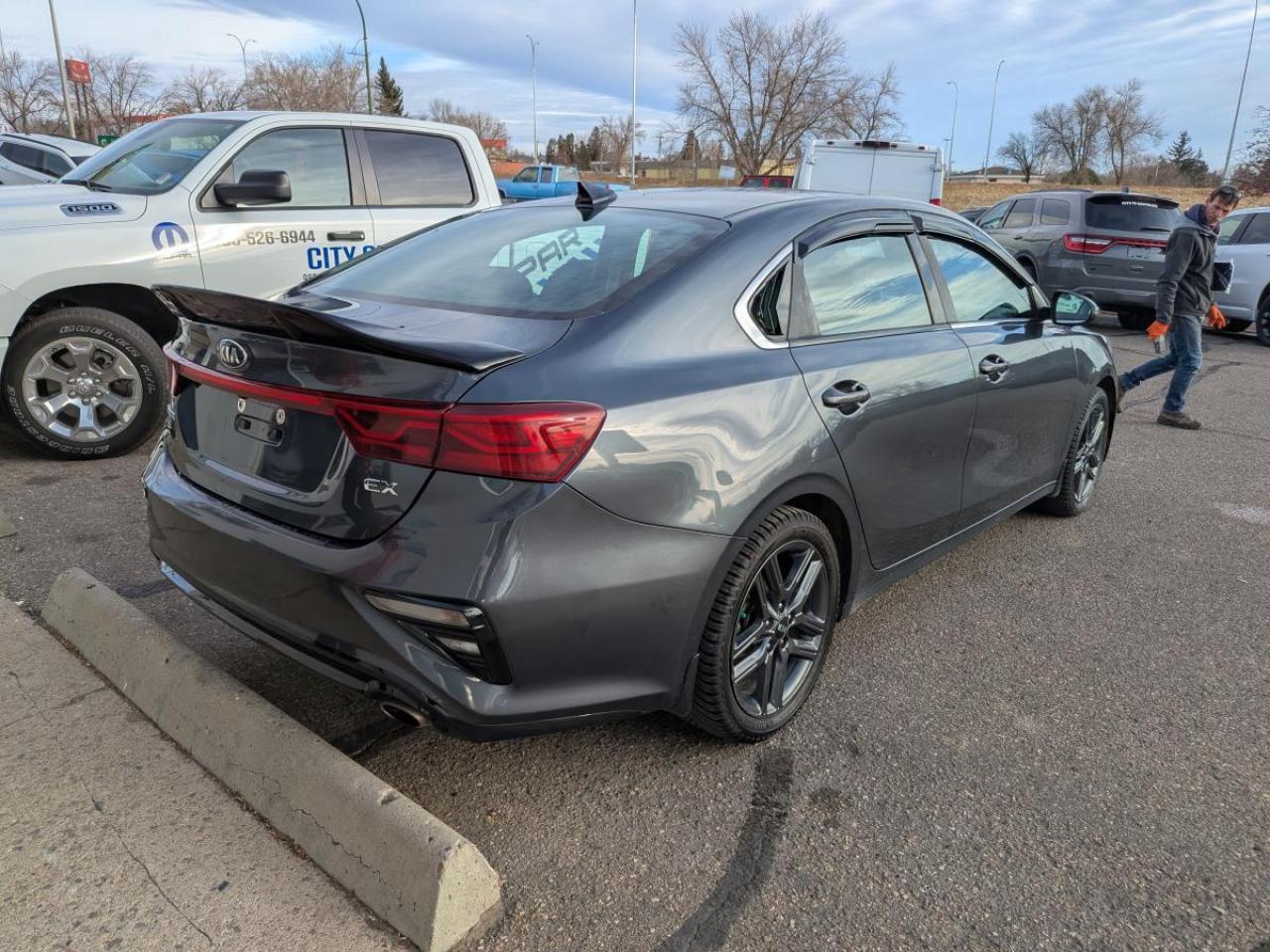 2021 Kia Forte EX IVT Photo