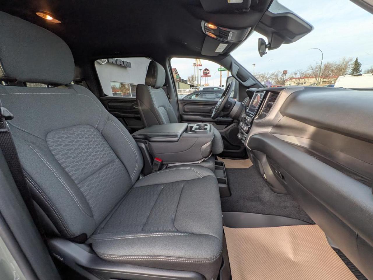 2026 RAM 1500 Warlock 4x4 Crew Cab 5'7" Box Photo