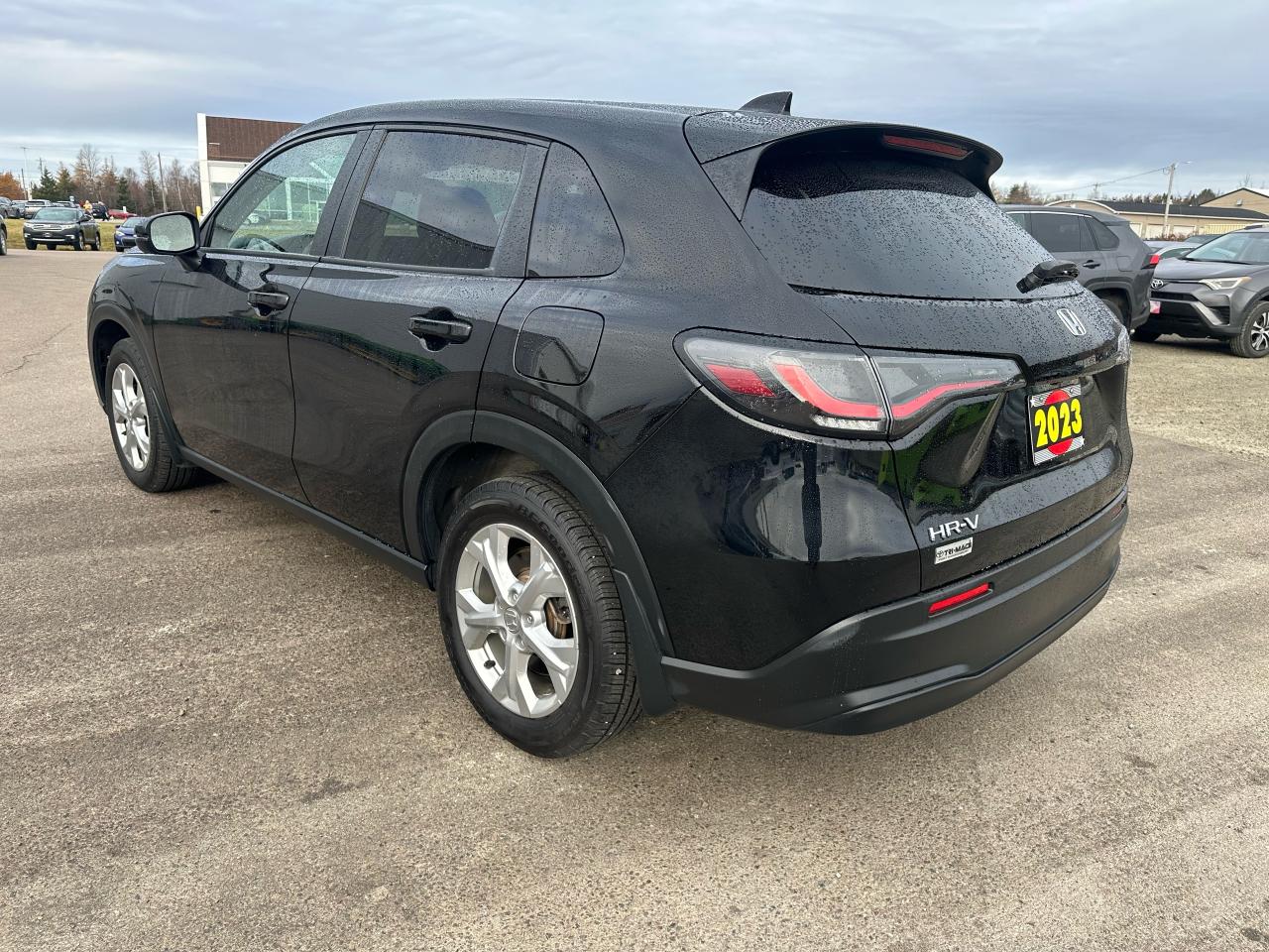 2023 Honda HR-V Lx Awd Cvt Photo2