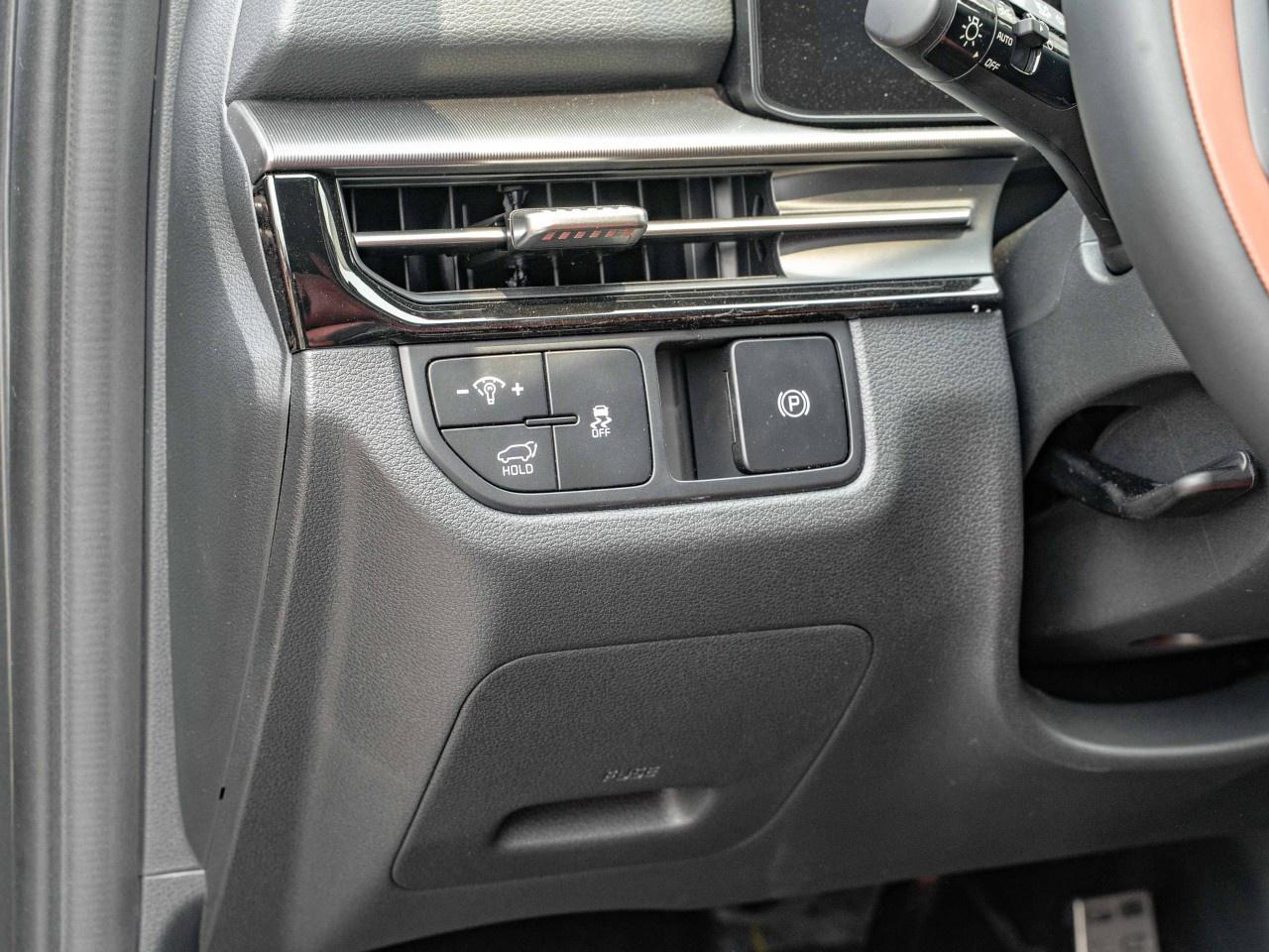 2026 Kia Sportage EX Premium AWD w/Red Interior Photo