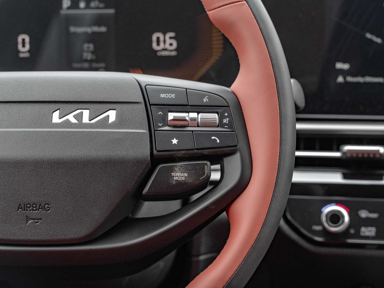 2026 Kia Sportage EX Premium AWD w/Red Interior Photo