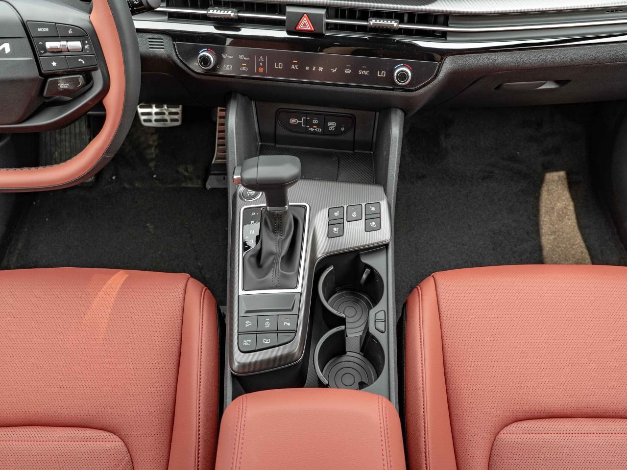 2026 Kia Sportage EX Premium AWD w/Red Interior Photo