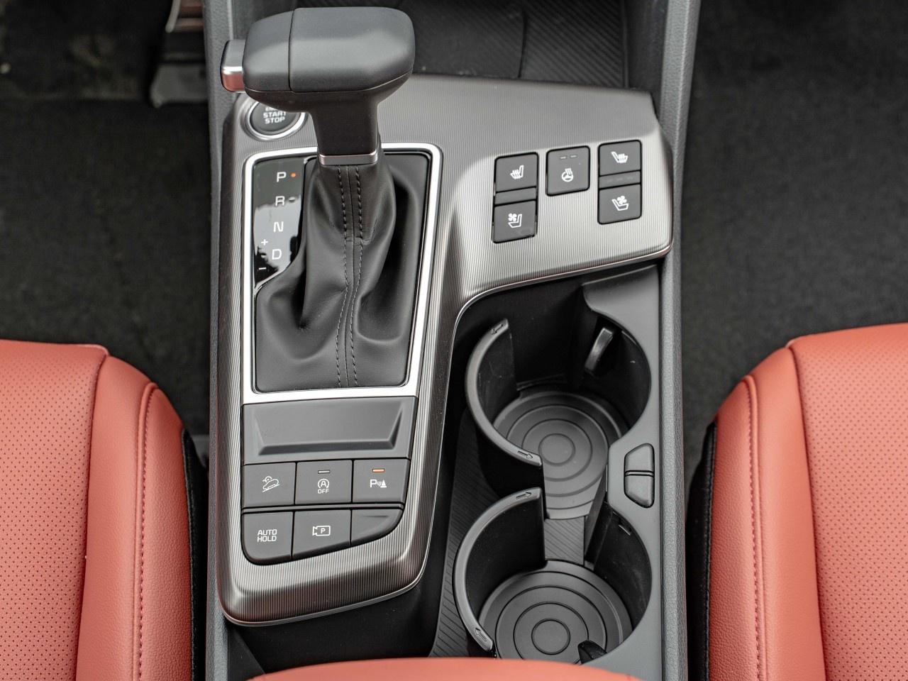 2026 Kia Sportage EX Premium AWD w/Red Interior Photo