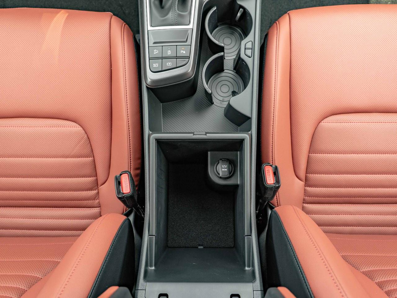 2026 Kia Sportage EX Premium AWD w/Red Interior Photo