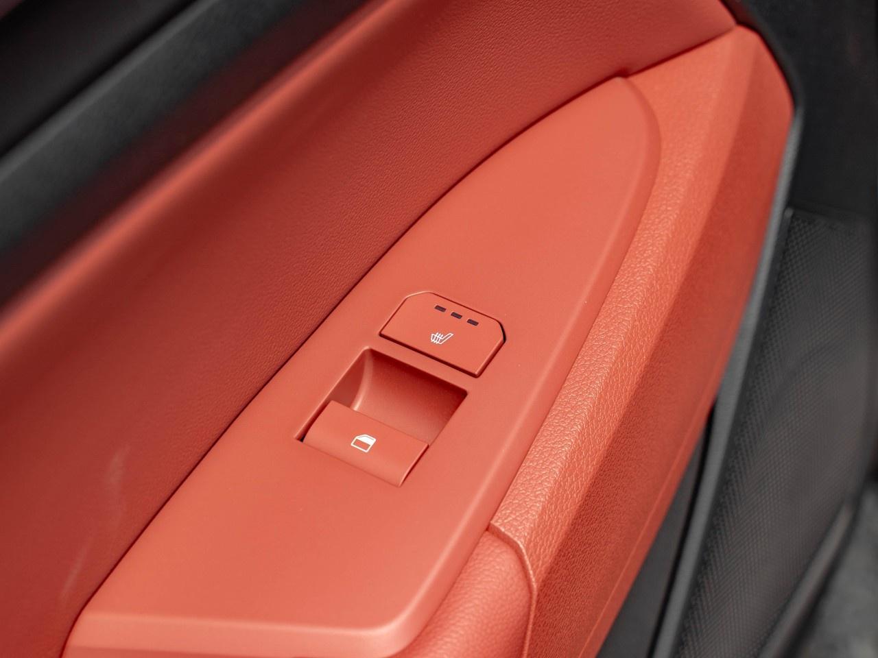 2026 Kia Sportage EX Premium AWD w/Red Interior Photo