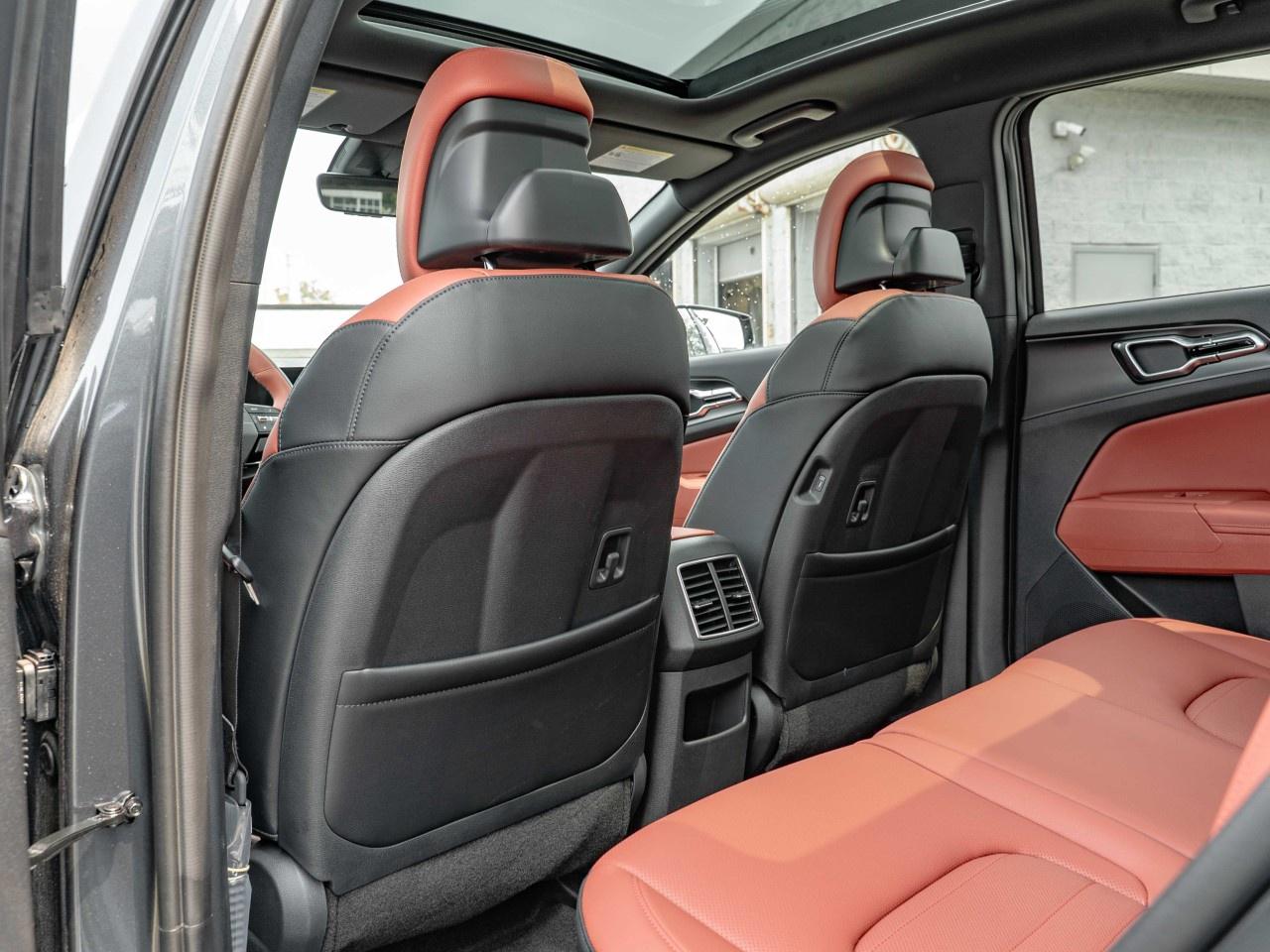 2026 Kia Sportage EX Premium AWD w/Red Interior Photo