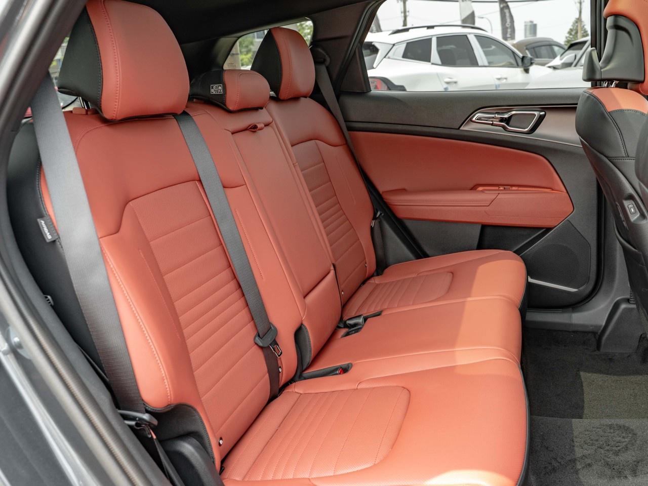 2026 Kia Sportage EX Premium AWD w/Red Interior Photo